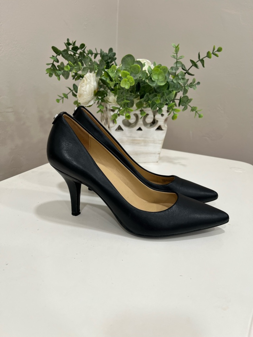 Michael Kors Classic Black Pointed-Toe Women’s Pump